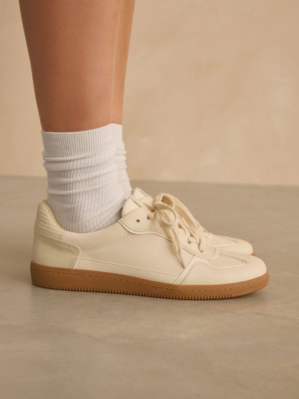 MUCHU8649 Natural Lace-Up Trainers - Image 4