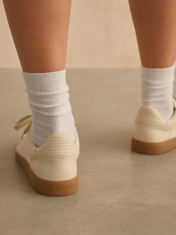 MUCHU8649 Natural Lace-Up Trainers - Image 5
