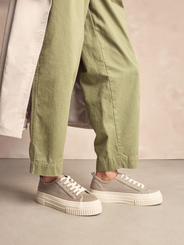 MUCHU8656 Taupe Canvas Chunky Baseball Lace Up Trainers