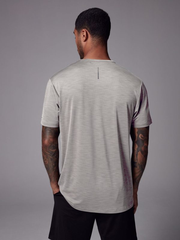 MUCHU8673 Neutral Stone Active Gym Training T-Shirt - Image 3