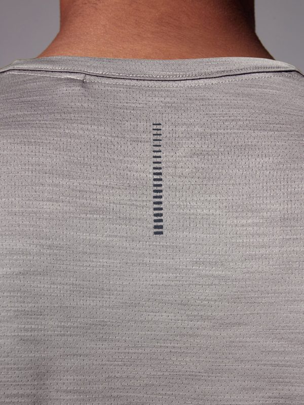MUCHU8673 Neutral Stone Active Gym Training T-Shirt - Image 6
