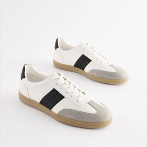 MUCHU8646 White T-Bar Low Trainers