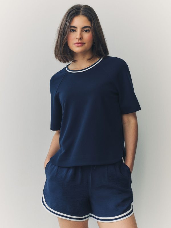 MUCHU8670 Navy Contrast Neck Trim Crepe Boxy T-Shirt